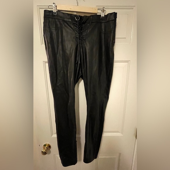 Zara leggings with front tie. Size XL - Picture 1 of 6